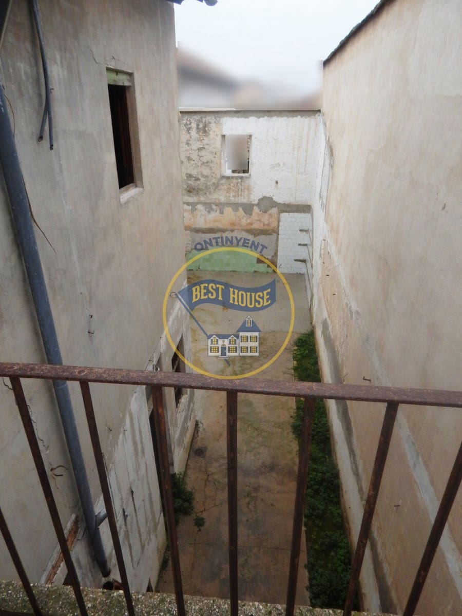 4 soveværelse Byhus til salg i L'Olleria - € 88.000 (Ref: 6492882)