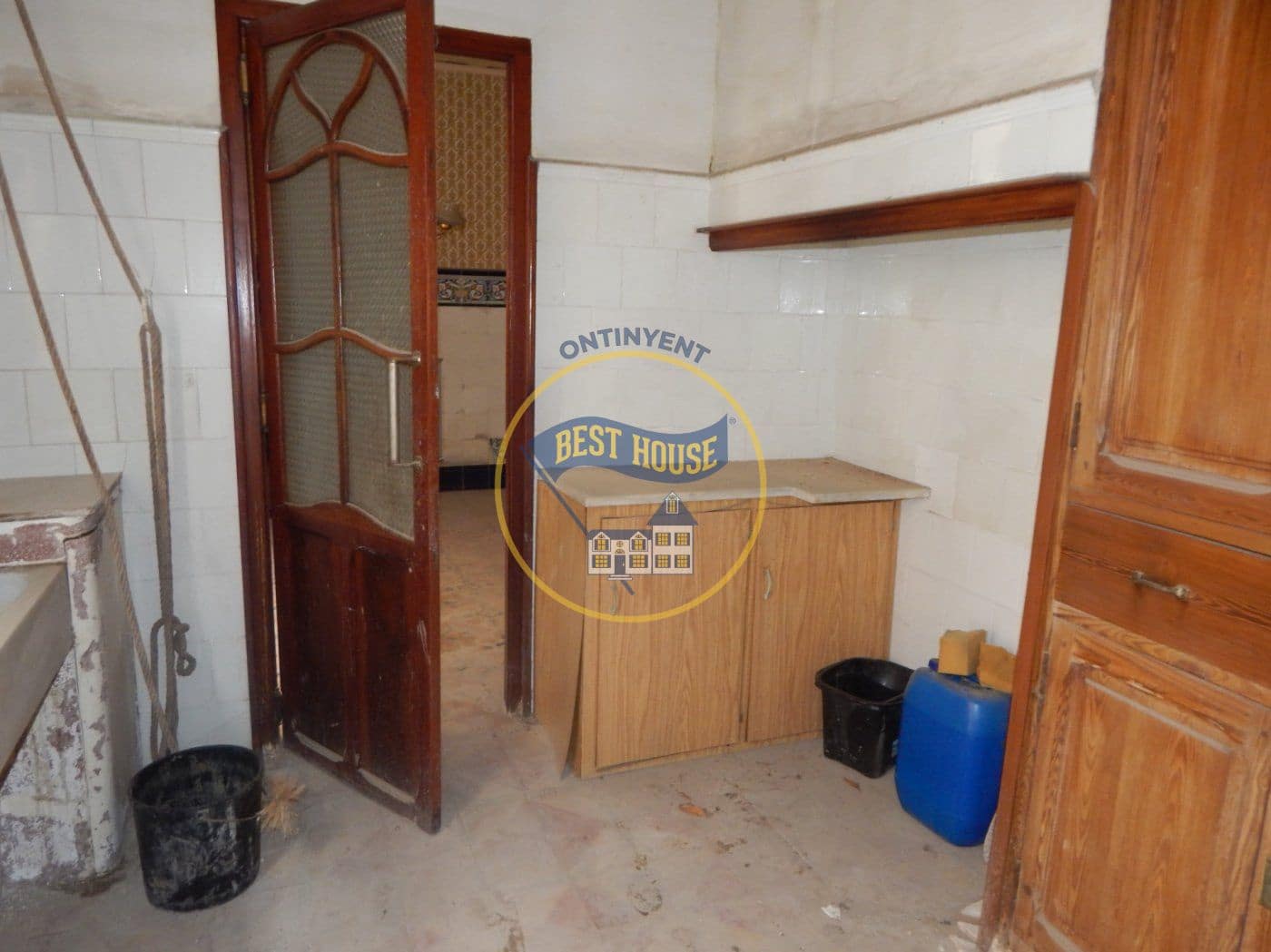 4 soveværelse Byhus til salg i L'Olleria - € 88.000 (Ref: 6492882)