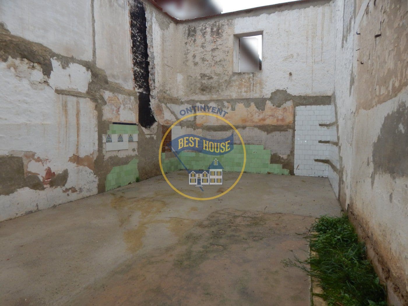 4 soveværelse Byhus til salg i L'Olleria - € 88.000 (Ref: 6492882)