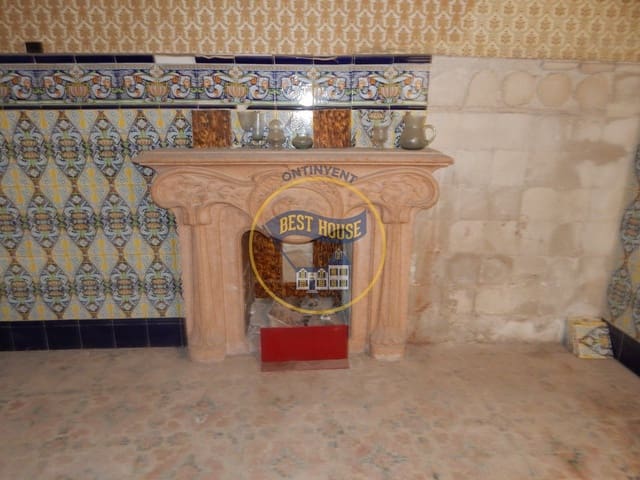 4 soveværelse Byhus til salg i L'Olleria - € 88.000 (Ref: 6492882)