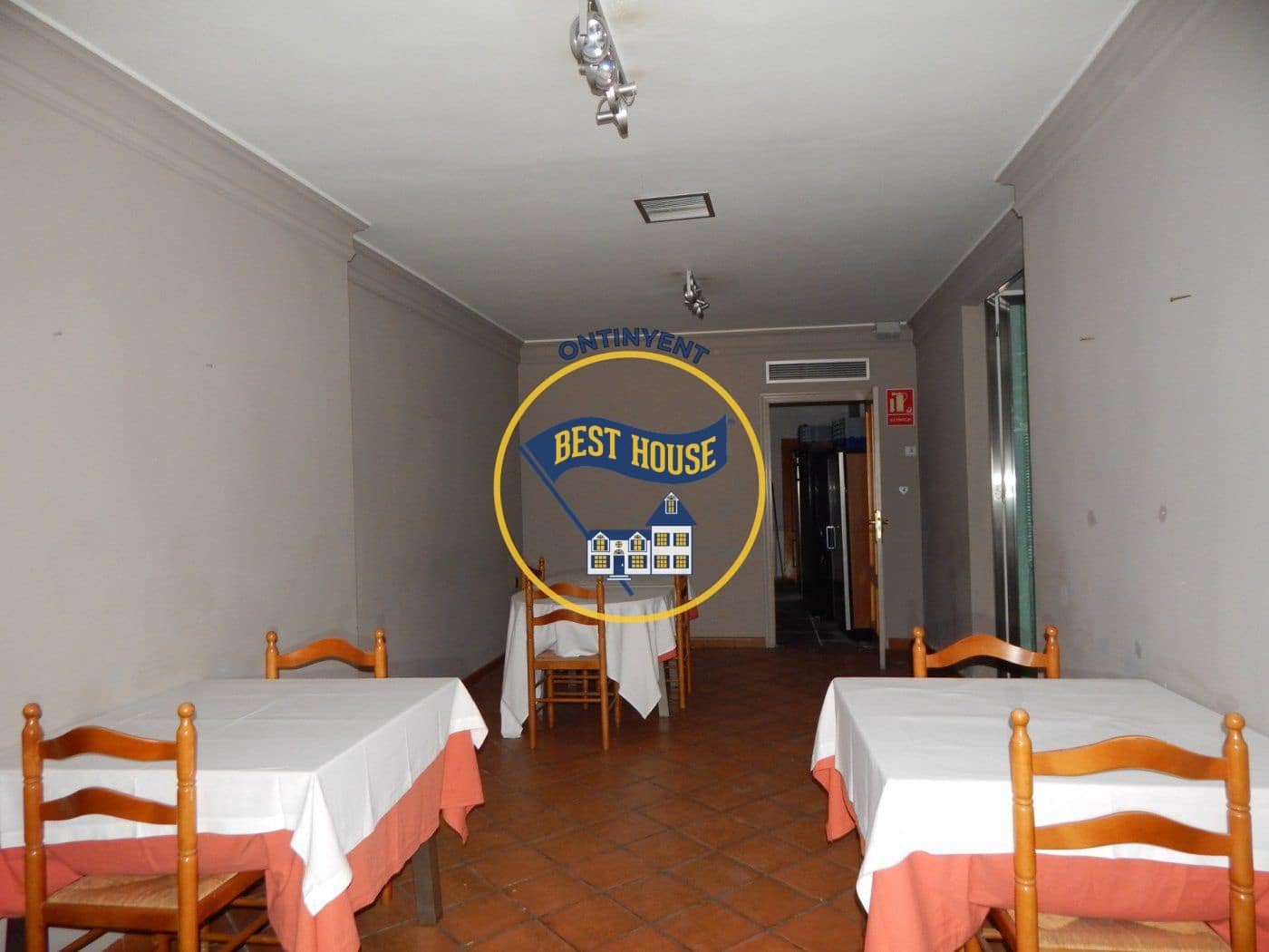 3 slaapkamer Restaurant/bar te koop in Bocairent - € 150.000 (Ref: 6571381)