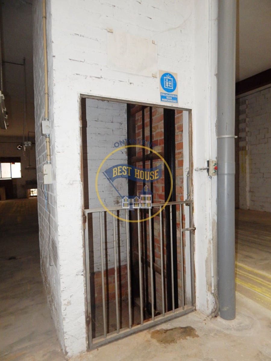 Commerciale in vendita in L'Olleria - 155.000 € (Rif: 6647803)