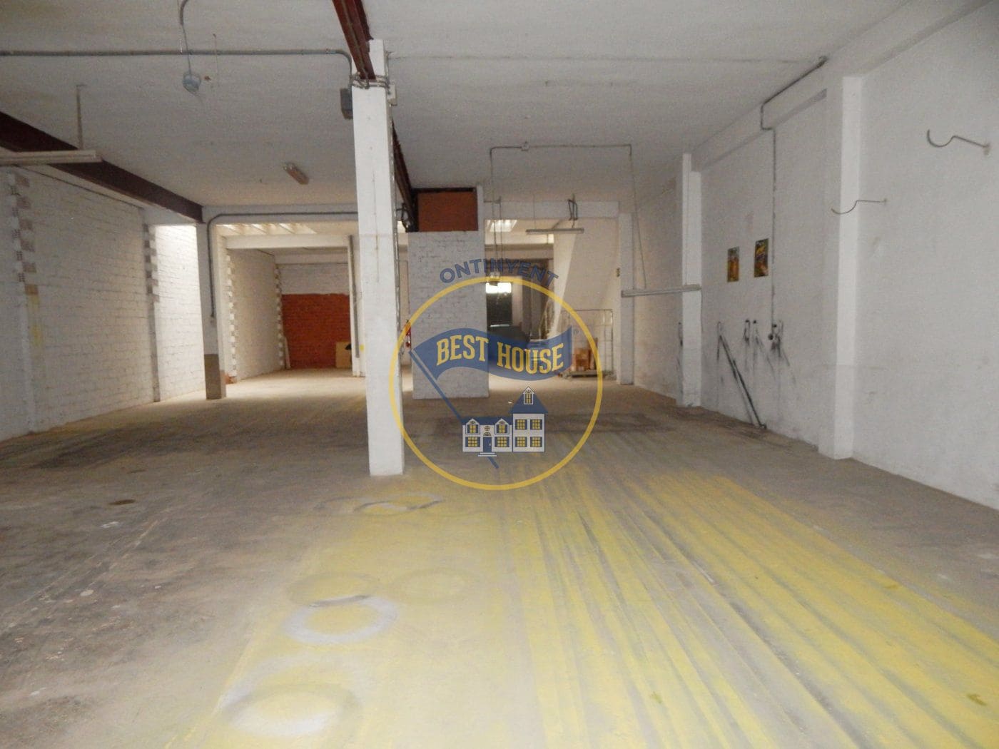 Commerciale in vendita in L'Olleria - 155.000 € (Rif: 6647803)