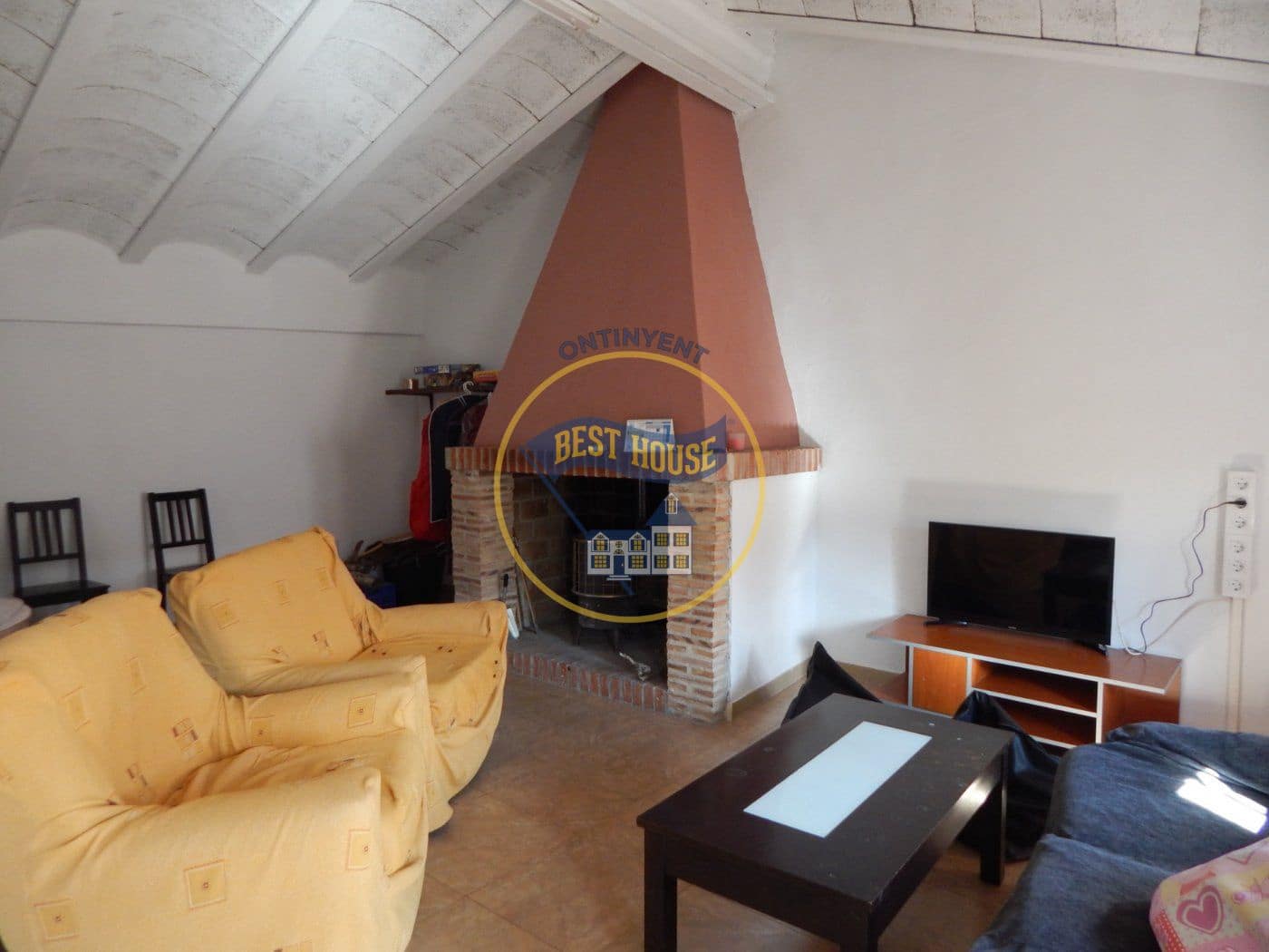 7 soveværelse Byhus til salg i Agullent - € 185.000 (Ref: 6661446)