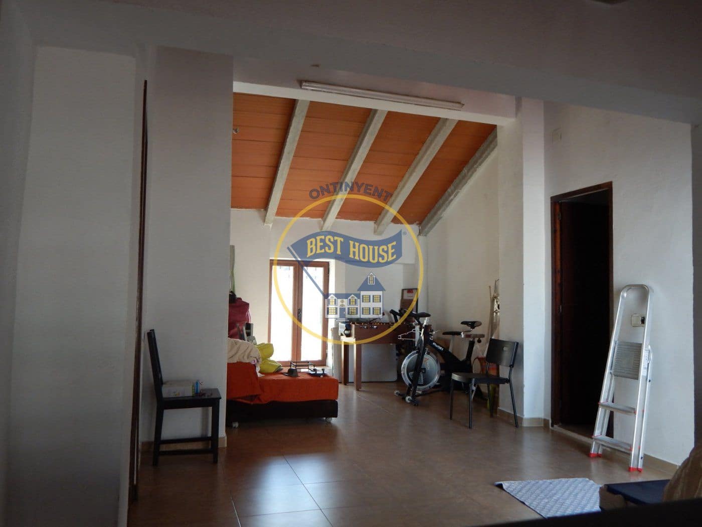 7 soveværelse Byhus til salg i Agullent - € 185.000 (Ref: 6661446)