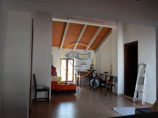 7 soveværelse Byhus til salg i Agullent - € 185.000 (Ref: 6661446)