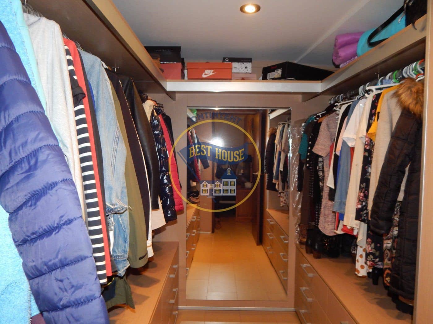 7 soveværelse Byhus til salg i Agullent - € 185.000 (Ref: 6661446)