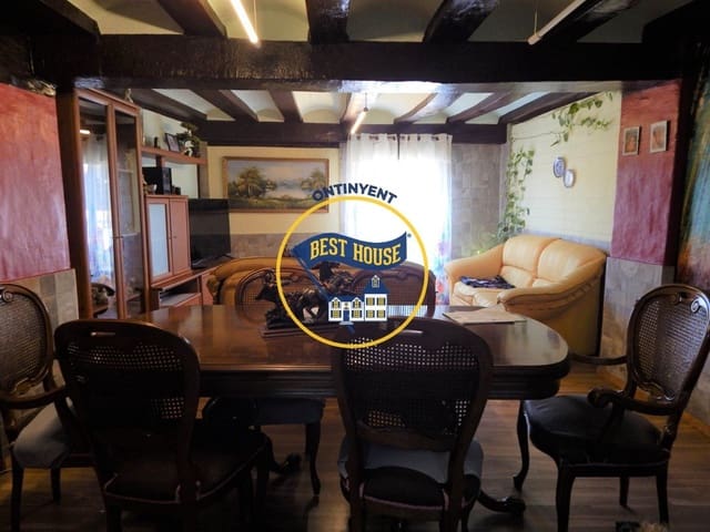 4 bedroom Townhouse for sale in Ontinyent - € 77,000 (Ref: 6689597)