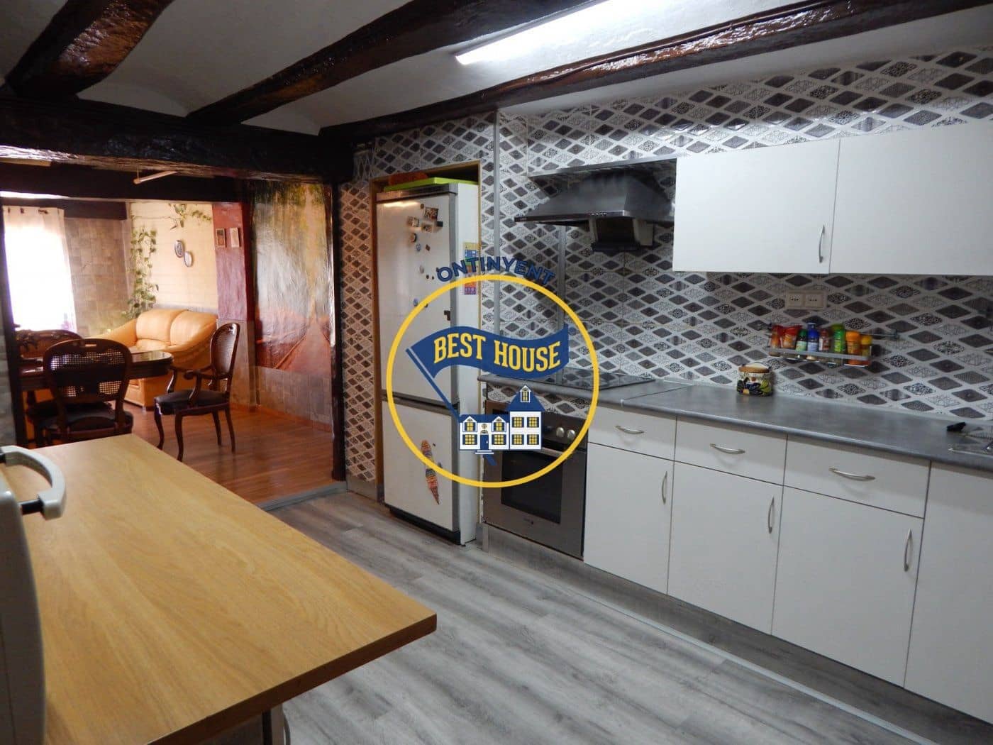 4 bedroom Townhouse for sale in Ontinyent - € 77,000 (Ref: 6689597)