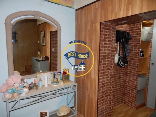 4 bedroom Townhouse for sale in Ontinyent - € 77,000 (Ref: 6689597)