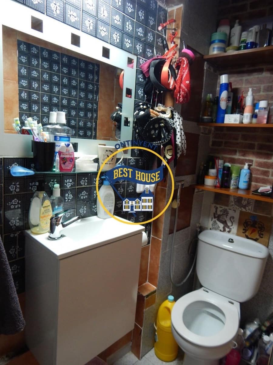 4 bedroom Townhouse for sale in Ontinyent - € 77,000 (Ref: 6689597)