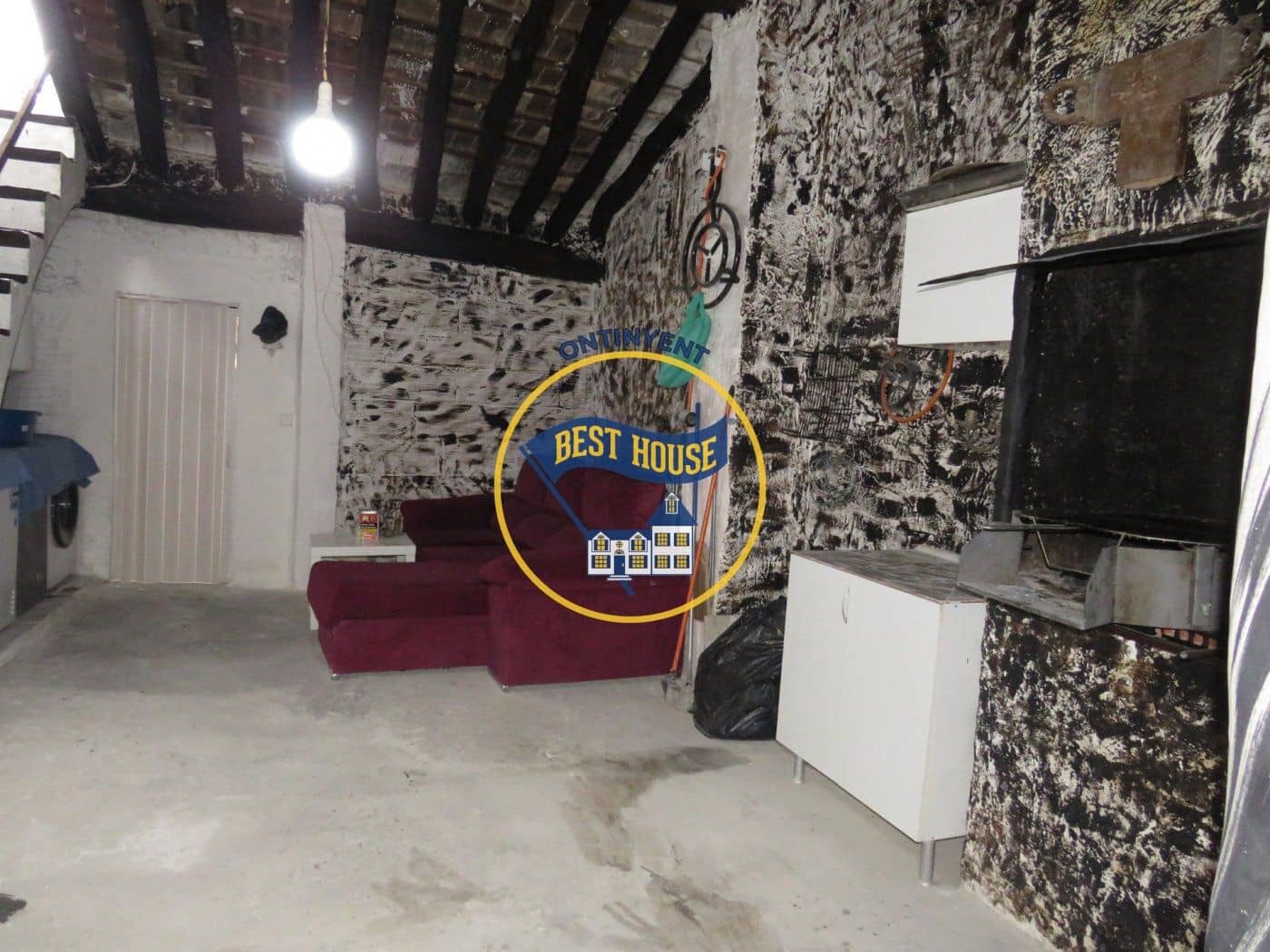 4 bedroom Townhouse for sale in Ontinyent - € 77,000 (Ref: 6689597)