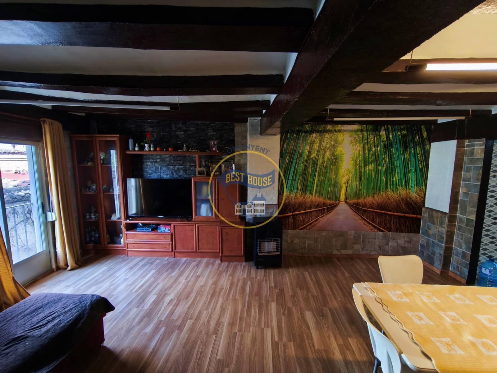 4 bedroom Townhouse for sale in Ontinyent - € 77,000 (Ref: 6689597)