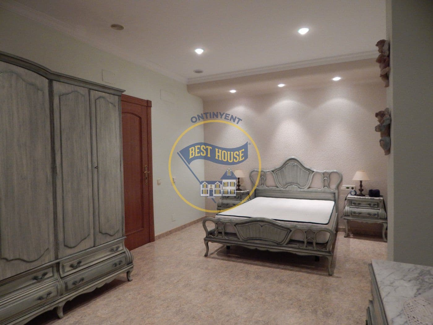 Casa de 7 habitaciones en Aielo de Malferit en venta - 234.000 € (Ref: 6763293)