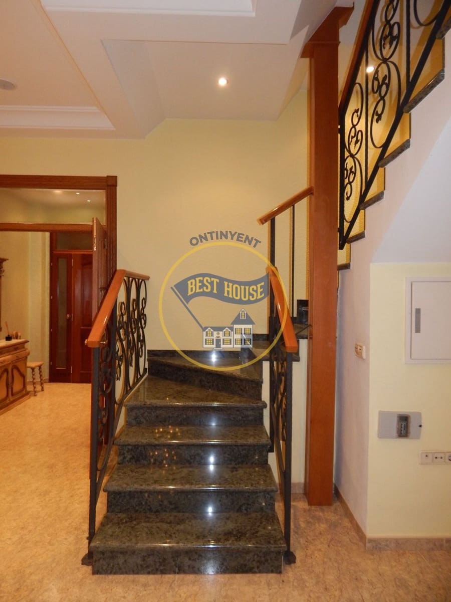 Casa de 7 habitaciones en Aielo de Malferit en venta - 234.000 € (Ref: 6763293)