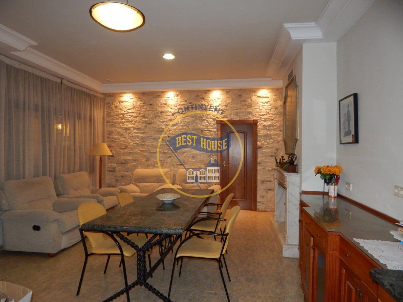 Casa de 7 habitaciones en Aielo de Malferit en venta - 234.000 € (Ref: 6763293)