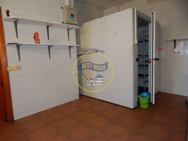 5 bedroom Restaurant/Bar for sale in Bèlgida with garage - € 215,000 (Ref: 6910714)