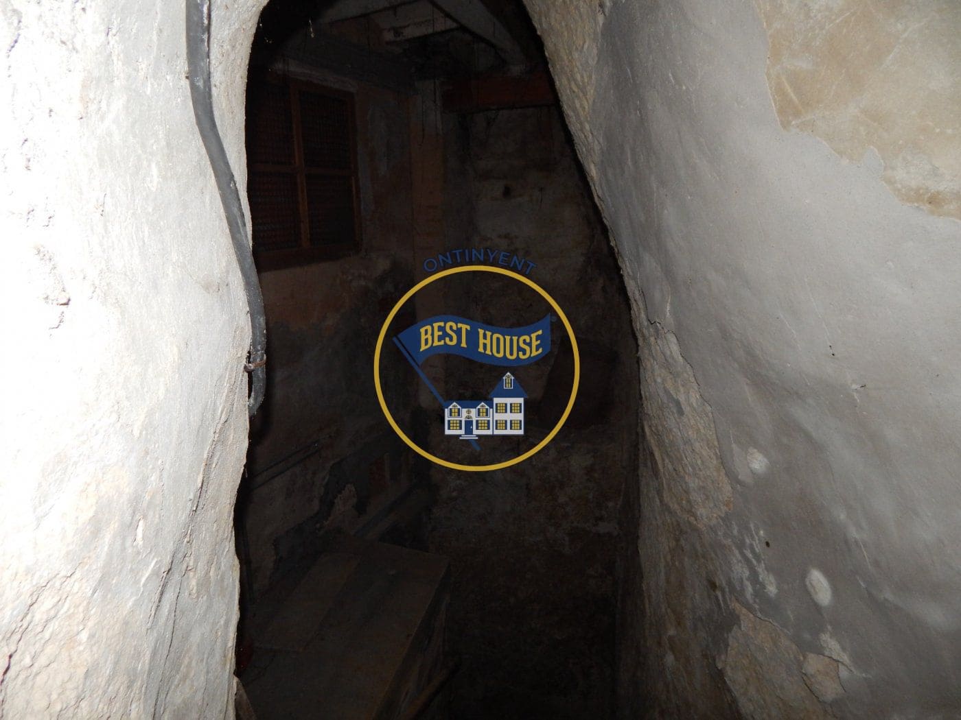 7 soverom Hus til salgs i Bocairent - € 98 000 (Ref: 6927813)