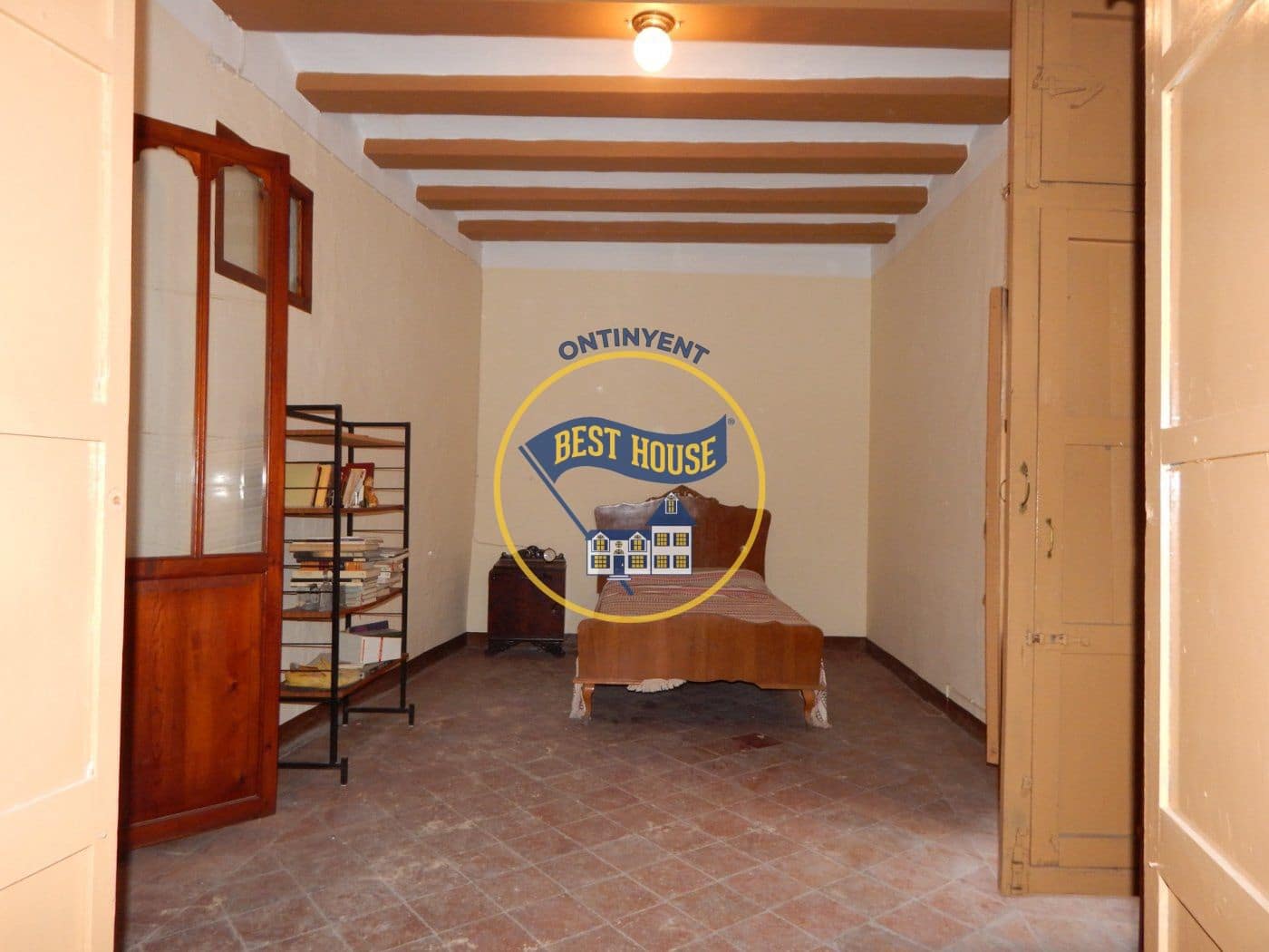 7 soverom Hus til salgs i Bocairent - € 98 000 (Ref: 6927813)