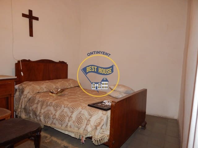 7 makuuhuone Omakotitalo myytävänä paikassa Bocairent - 98 000 € (Ref: 6927813)