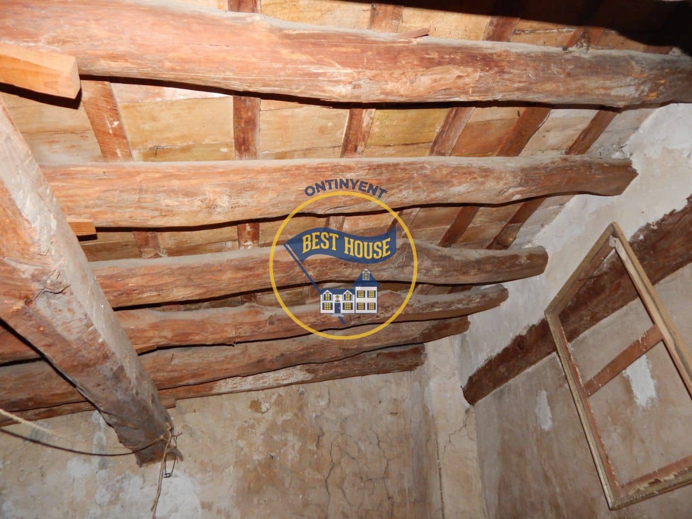 7 soverom Hus til salgs i Bocairent - € 98 000 (Ref: 6927813)