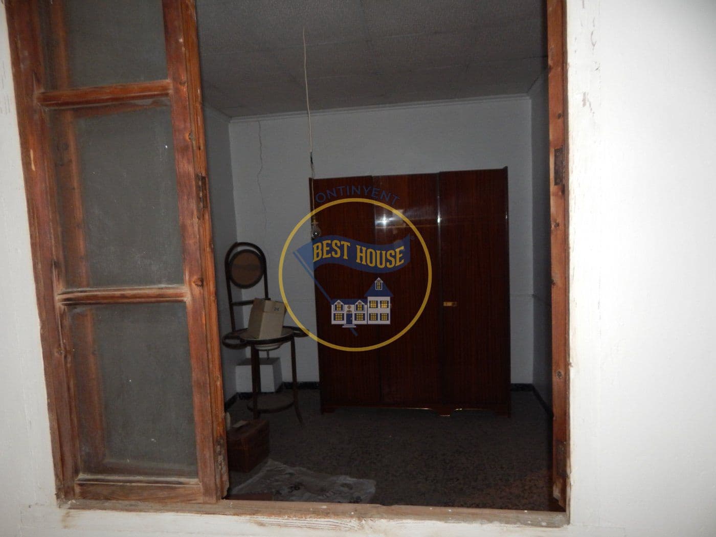 7 soveværelse Byhus til salg i Ontinyent - € 77.000 (Ref: 6940390)