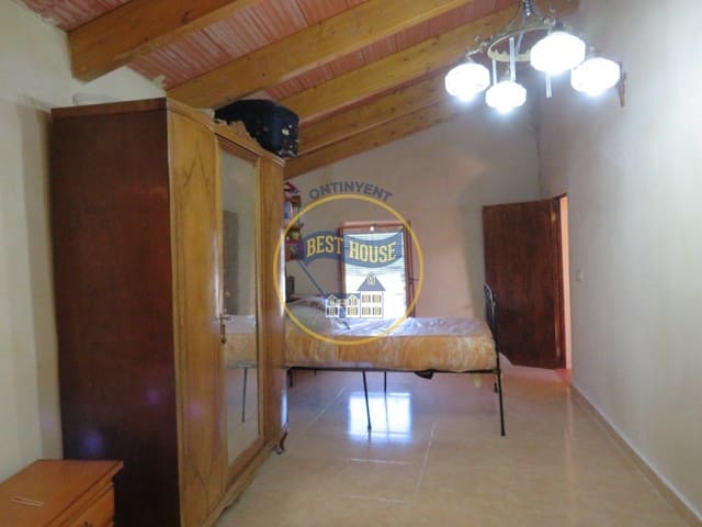 4 quarto Casa em Banda para venda em Montesa - 90 000 € (Ref: 6949799)