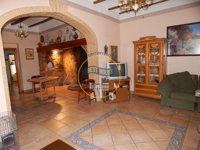 3 sypialnia Willa na sprzedaż w Ontinyent z basenem garażem - 800 000 € (Ref: 7038926)