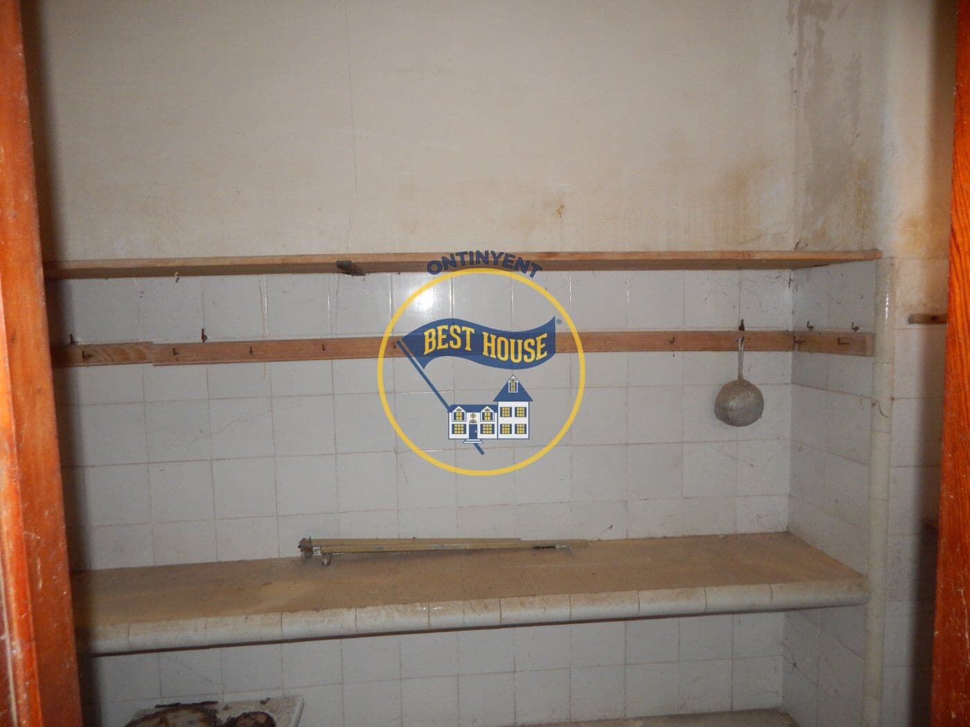 4 bedroom Townhouse for sale in Aielo de Malferit - € 40,000 (Ref: 7345653)