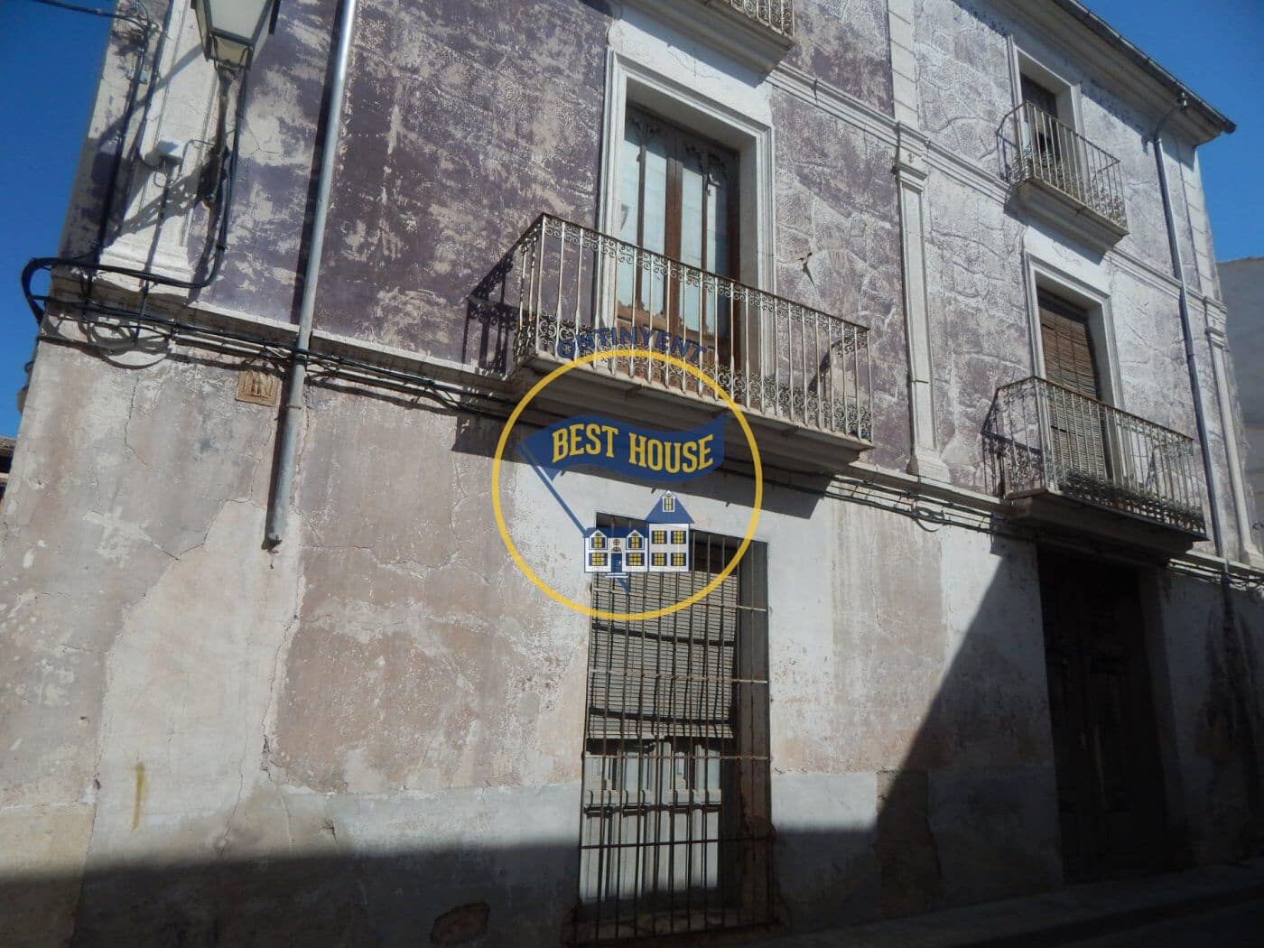 4 bedroom Townhouse for sale in Aielo de Malferit - € 40,000 (Ref: 7345653)