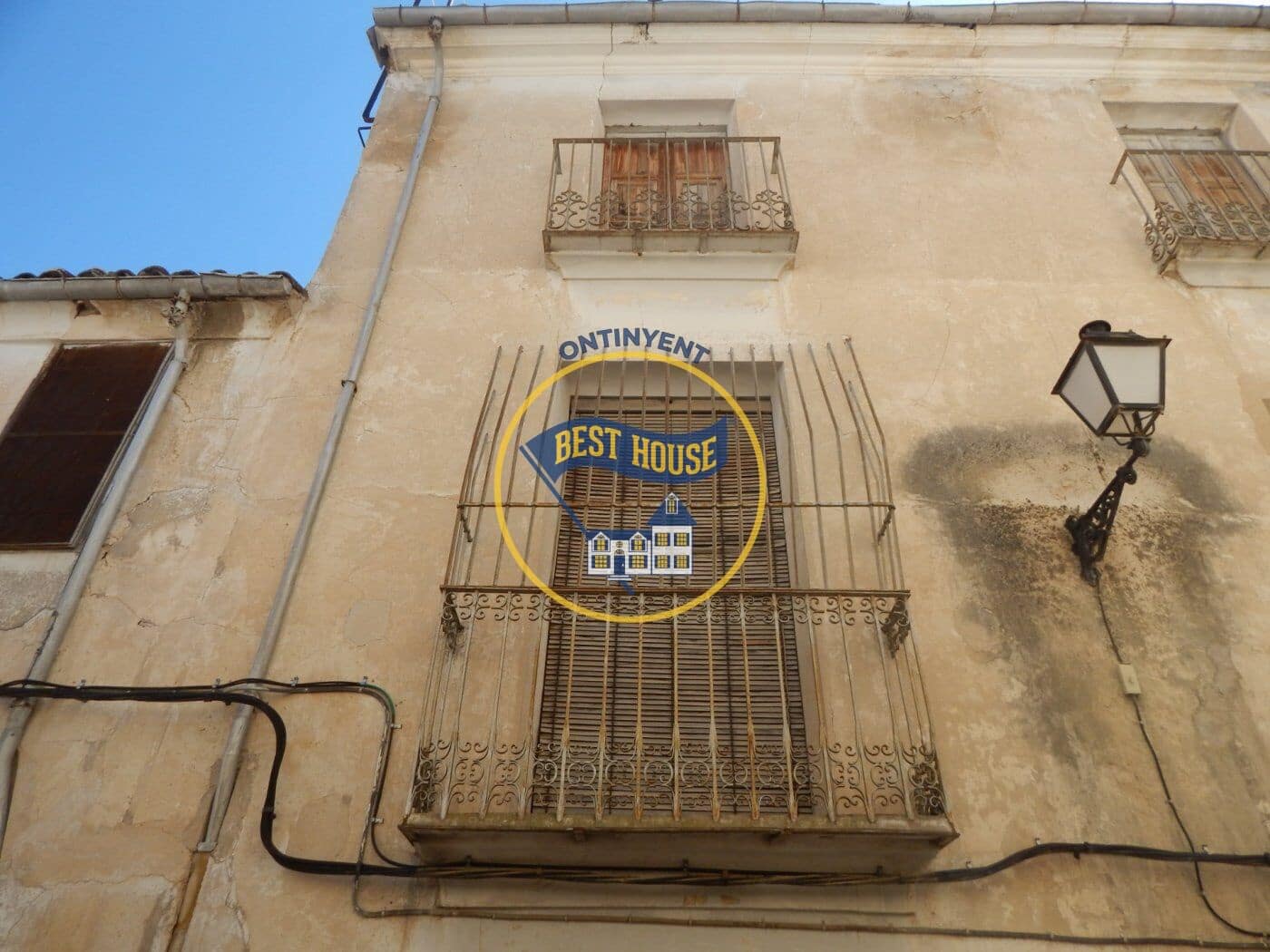 4 bedroom Townhouse for sale in Aielo de Malferit - € 40,000 (Ref: 7345653)