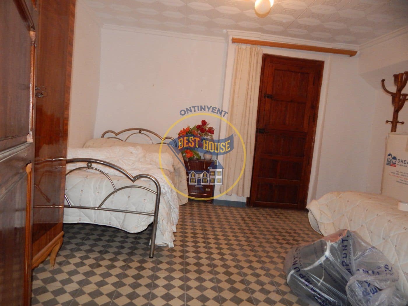 4 soveværelse Byhus til salg i Agullent - € 45.000 (Ref: 7345659)