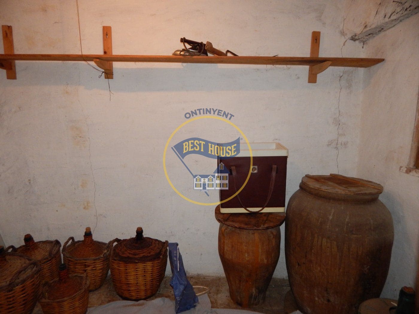 4 soveværelse Byhus til salg i Agullent - € 45.000 (Ref: 7345659)