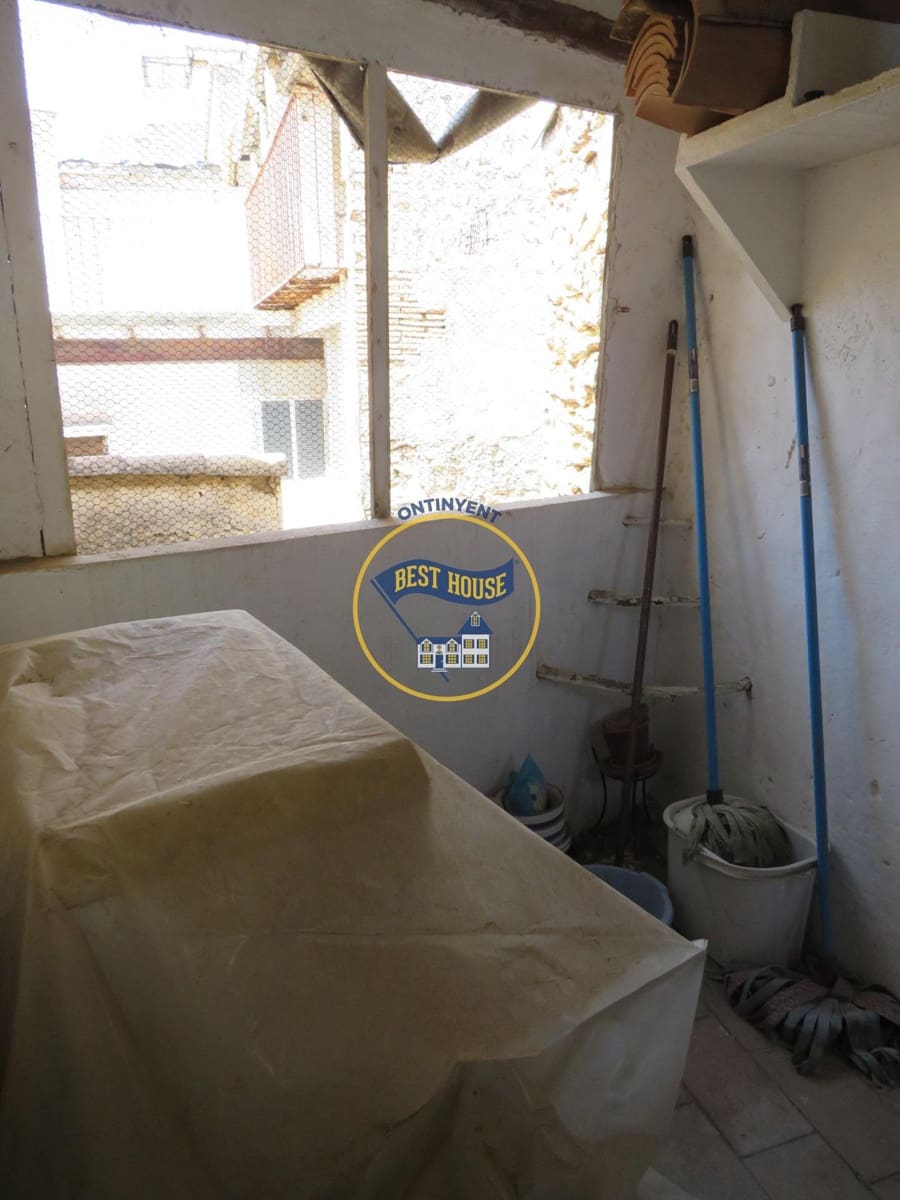 7 soveværelse Byhus til salg i Bocairent - € 57.000 (Ref: 7557391)