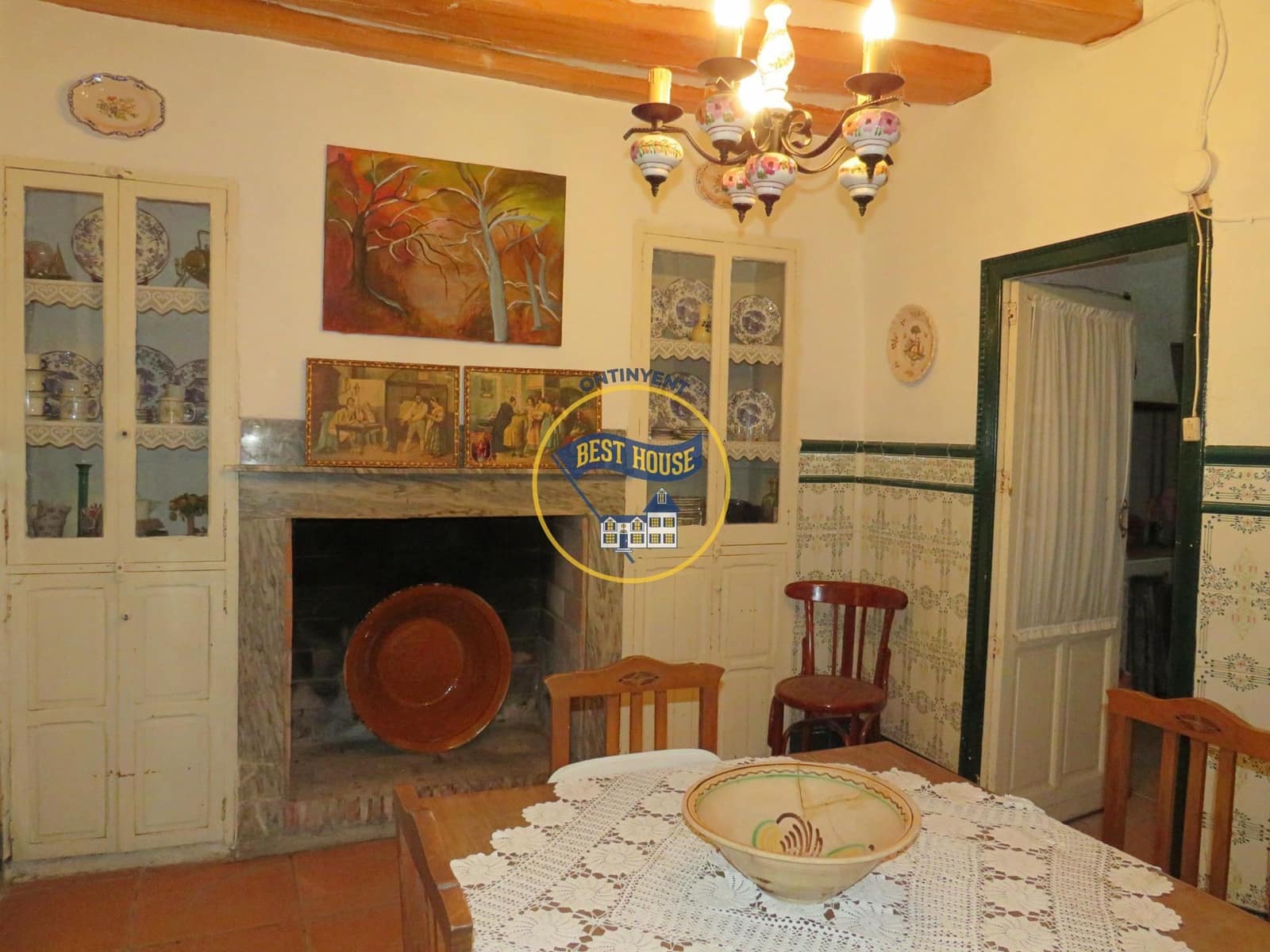 7 soveværelse Byhus til salg i Bocairent - € 57.000 (Ref: 7557391)