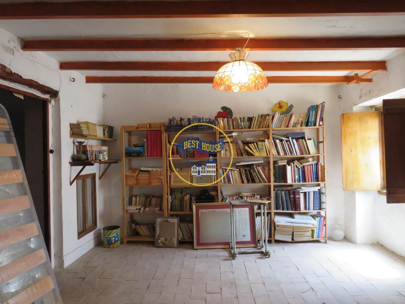 7 soveværelse Byhus til salg i Bocairent - € 57.000 (Ref: 7557391)