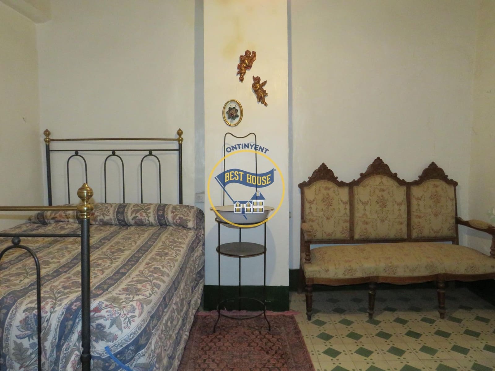 7 soveværelse Byhus til salg i Bocairent - € 57.000 (Ref: 7557391)