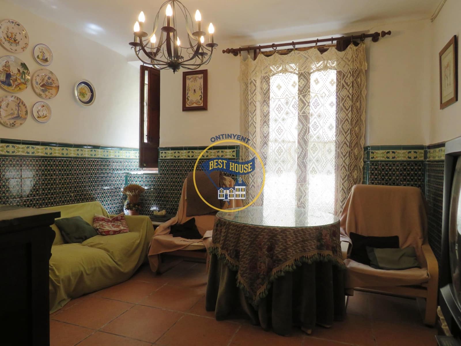 7 soveværelse Byhus til salg i Bocairent - € 57.000 (Ref: 7557391)