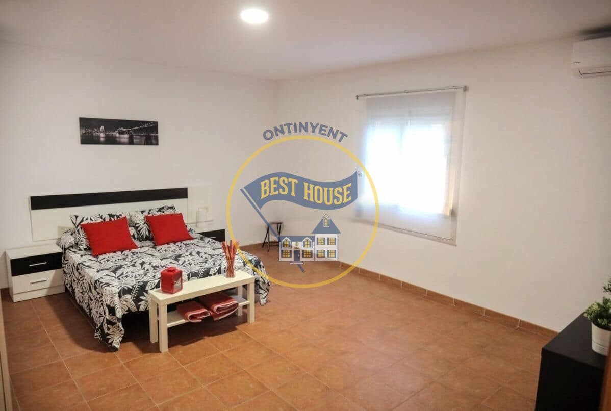 4 soverom Villa til salgs i L'Olleria med svømmebasseng garasje - € 320 000 (Ref: 7560485)