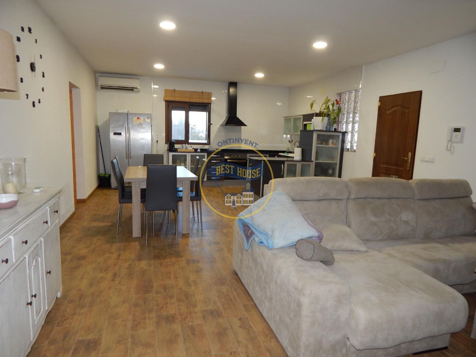 4 soverom Villa til salgs i L'Olleria med svømmebasseng garasje - € 320 000 (Ref: 7560485)