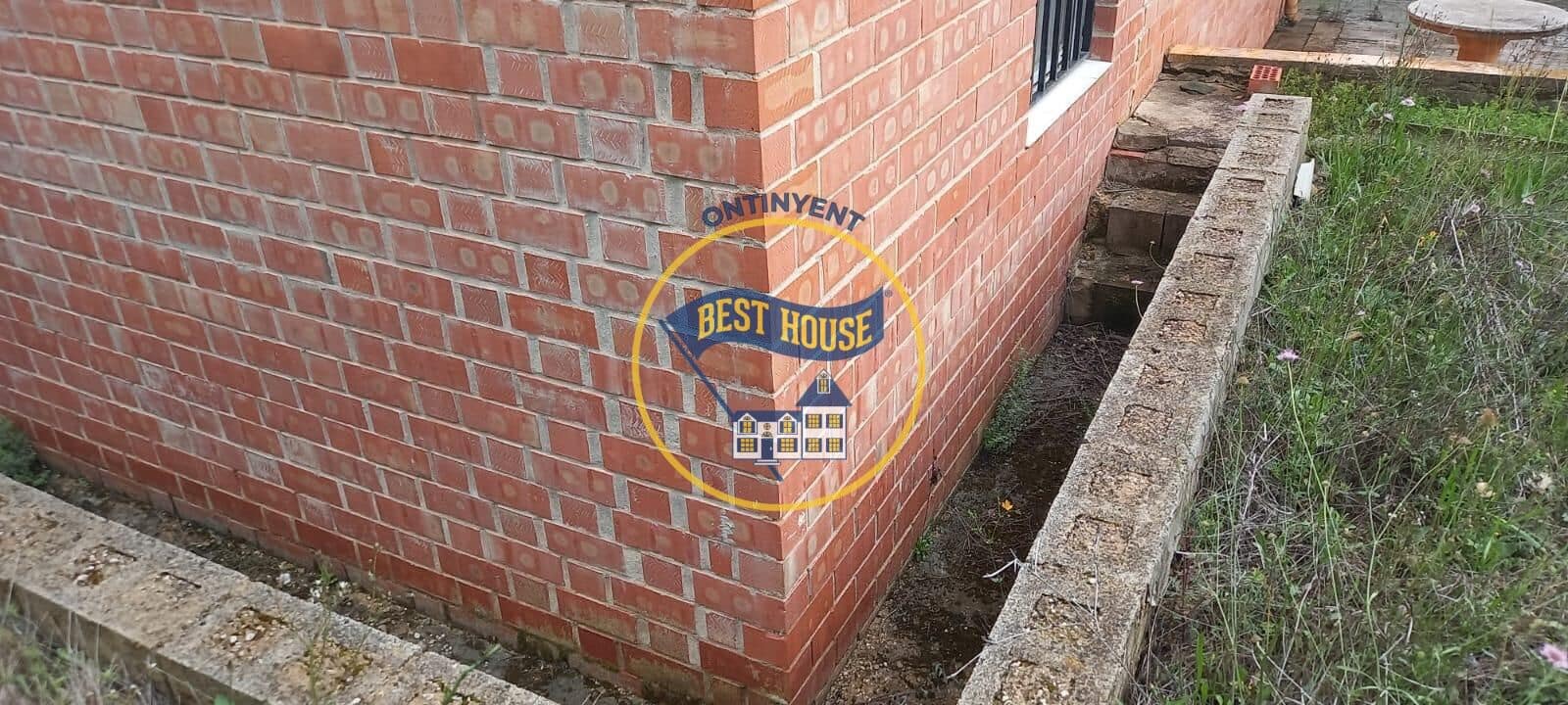 3 soveværelse Villa til salg i Bocairent med garage - € 89.000 (Ref: 7634945)