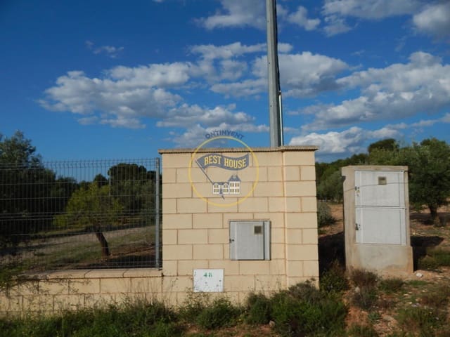 Villa for sale in Banyeres de Mariola - € 73,000 (Ref: 7659873)