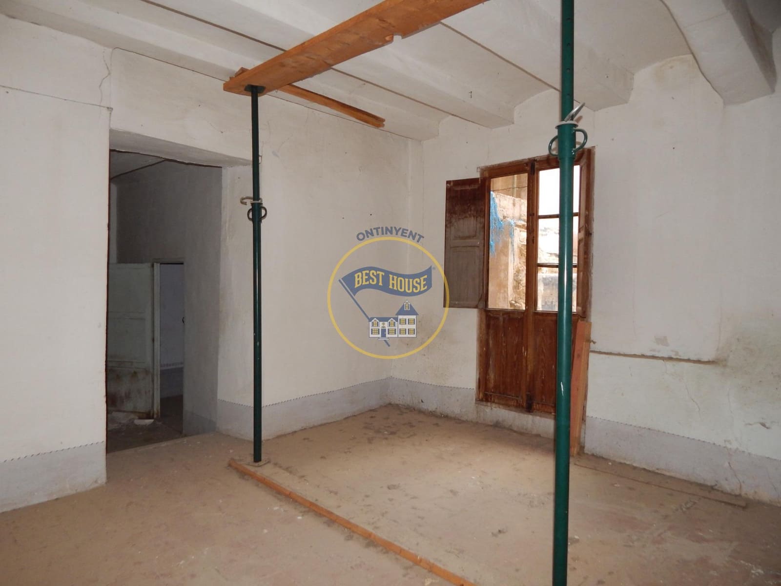 3 soverom Hus til salgs i Agullent - € 35 000 (Ref: 7662266)