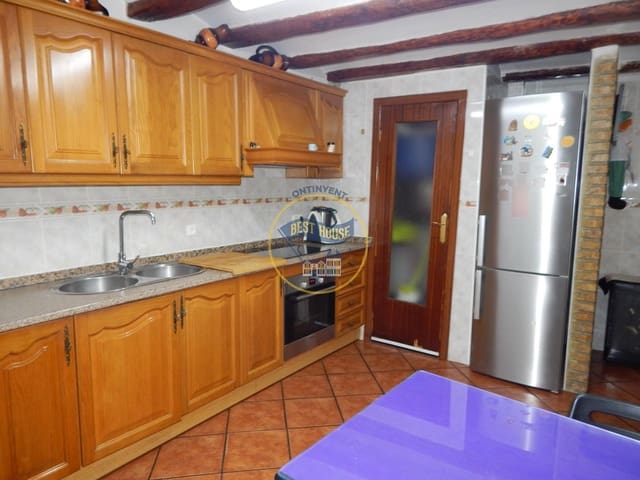 4 bedroom Townhouse for sale in Ontinyent - € 110,000 (Ref: 7766913)