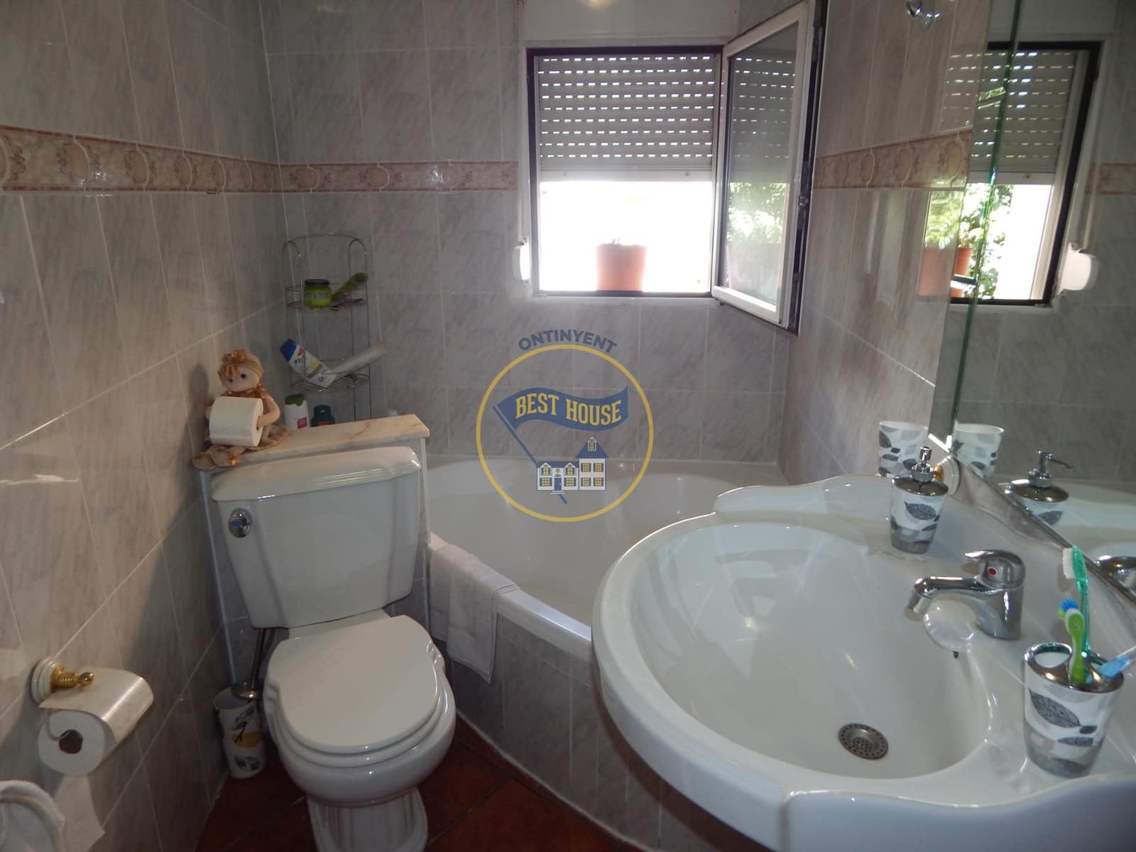 4 soveværelse Byhus til salg i Ontinyent - € 110.000 (Ref: 7766913)