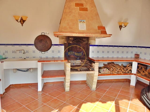 4 sypialnia Willa na sprzedaż w Llutxent z basenem - 205 000 € (Ref: 7790185)