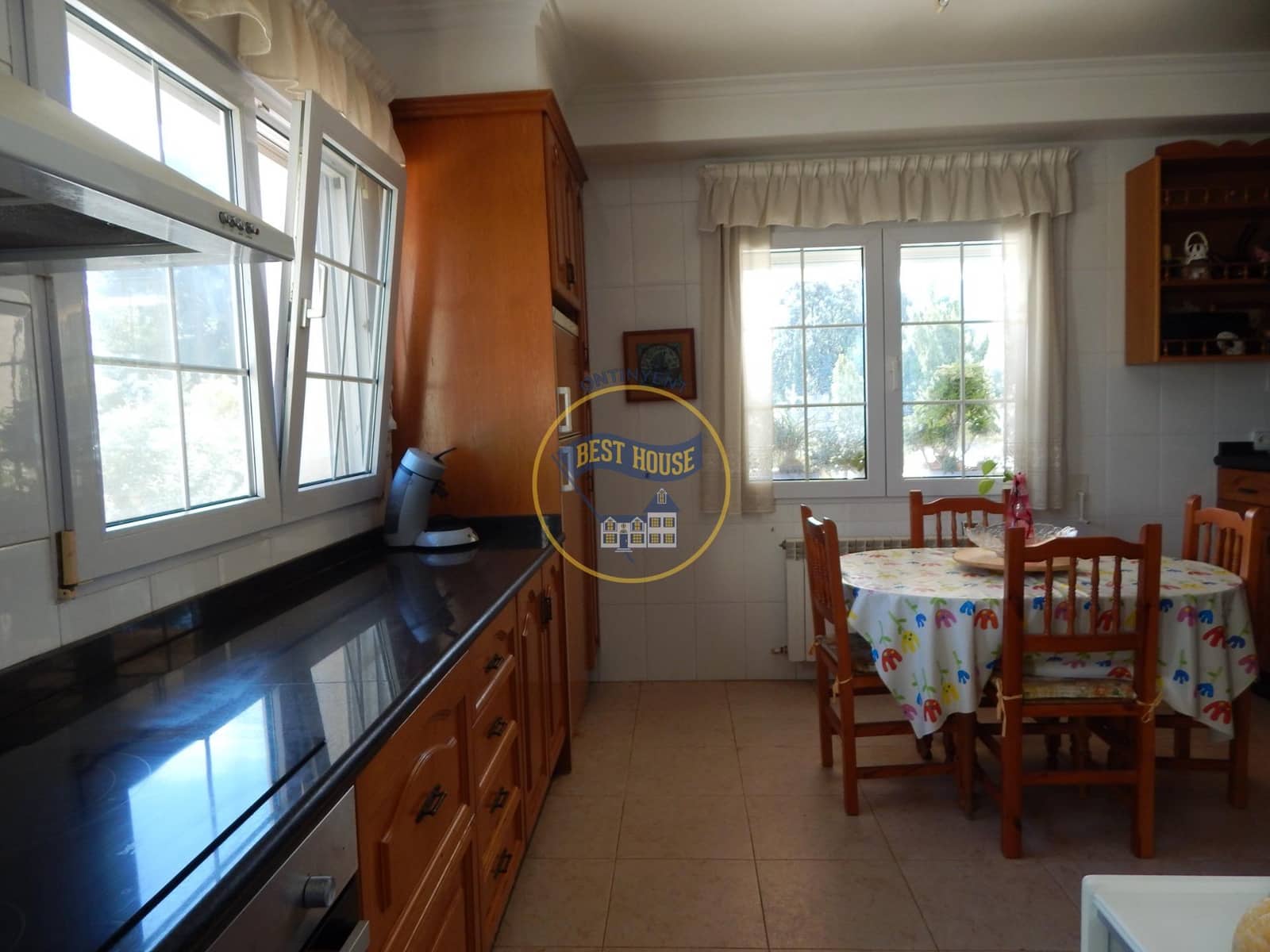 5 sypialnia Willa na sprzedaż w Cocentaina z basenem garażem - 340 000 € (Ref: 7903638)