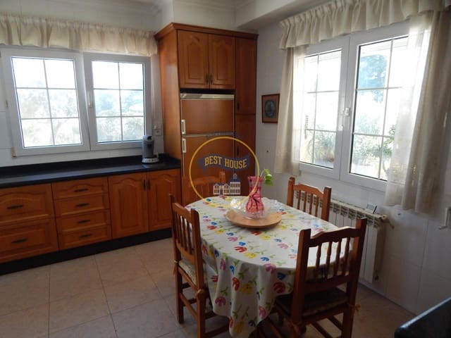 5 sypialnia Willa na sprzedaż w Cocentaina z basenem garażem - 340 000 € (Ref: 7903638)