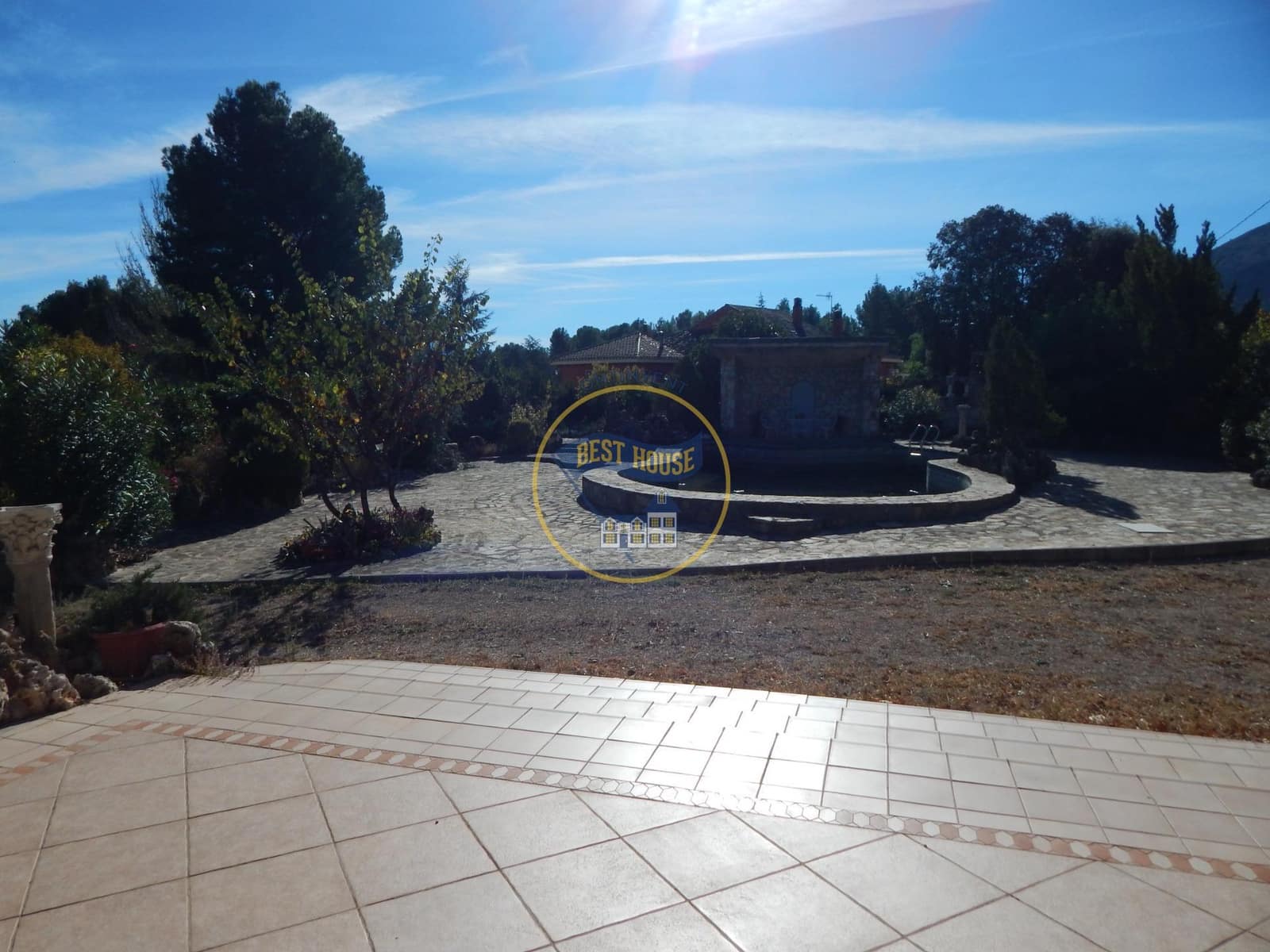 5 sypialnia Willa na sprzedaż w Cocentaina z basenem garażem - 340 000 € (Ref: 7903638)