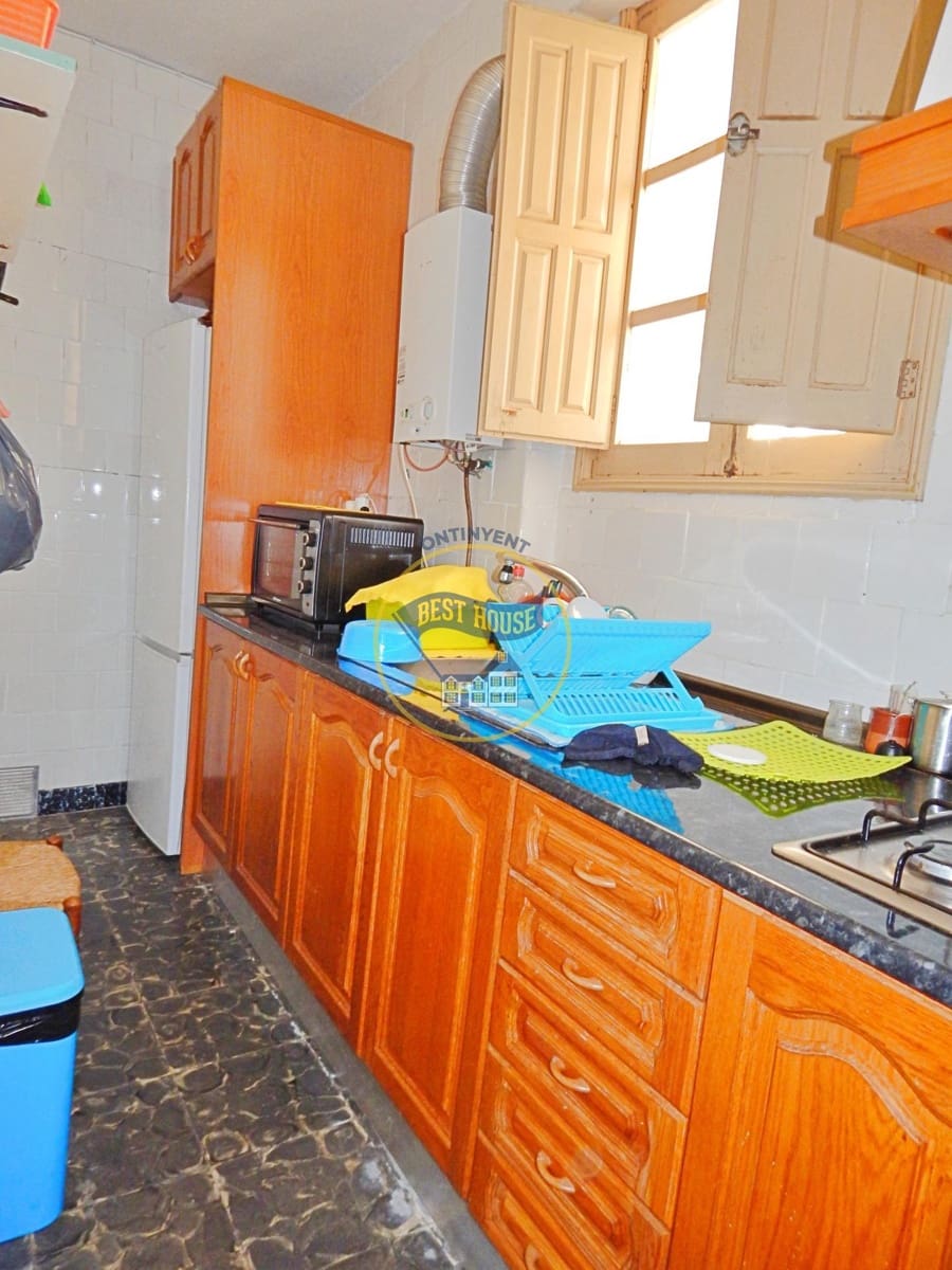 4 soveværelse Byhus til salg i Agres - € 65.000 (Ref: 7937079)